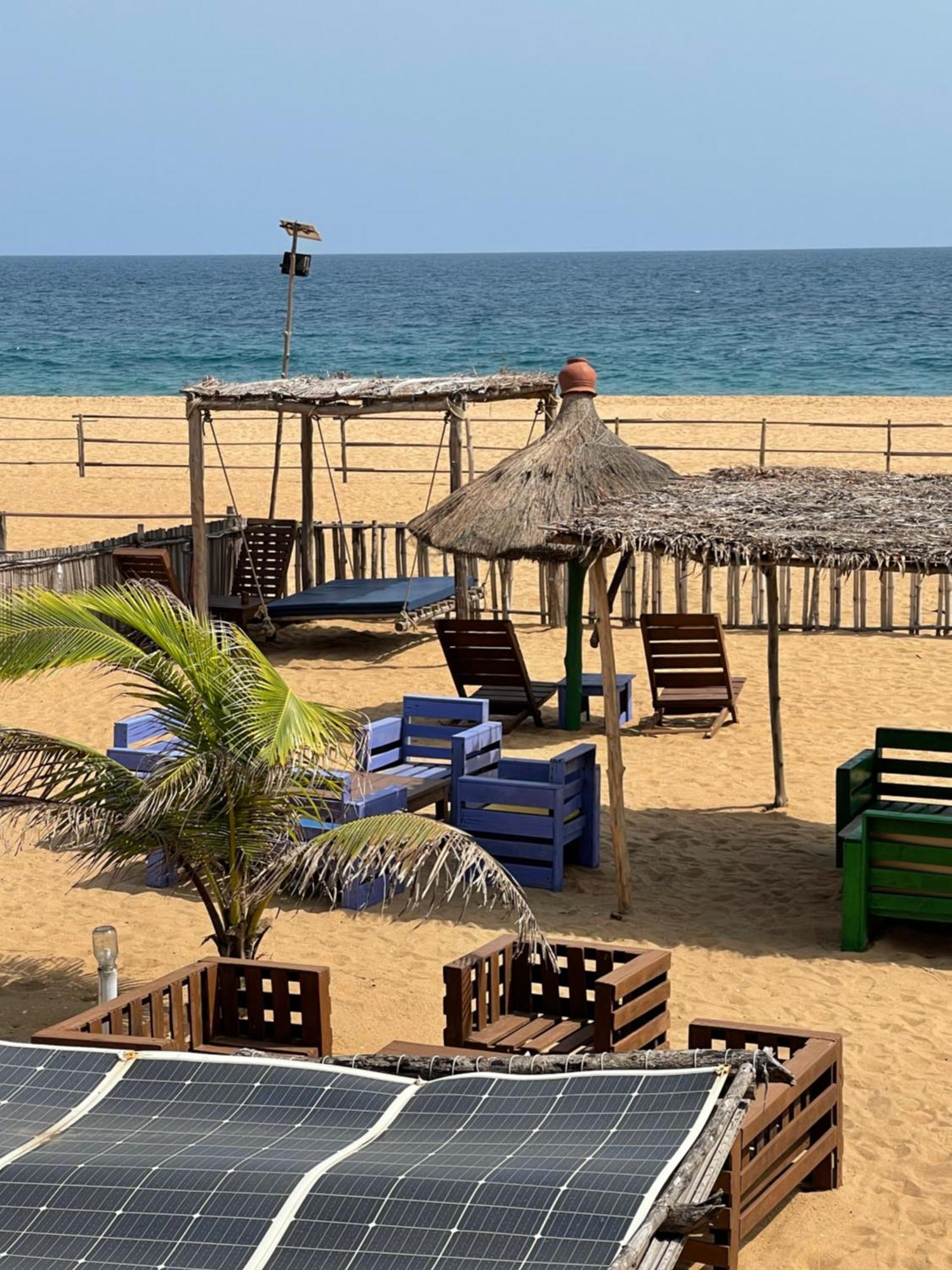 Tata Beach Hotel Cotonou Exterior photo